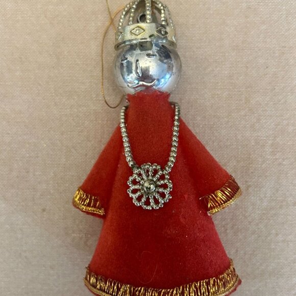 Vintage Christmas Ornament Set of 3 Red Velvet Harlequin Ball King Figurine Gold - Picture 3 of 8